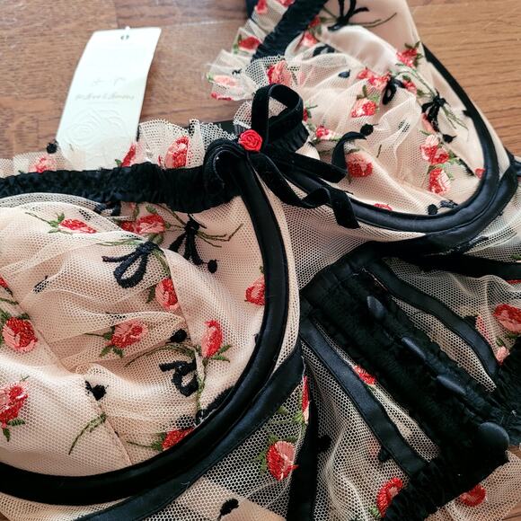 For love and Lemons Kendra Corset Bustier Holiday Rose bud 32DD - Picture 2 of 6